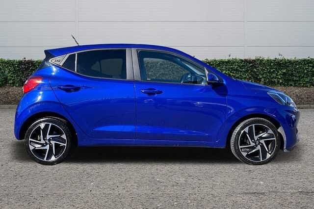 Hyundai i10 1.2 MPi Premium 5dr