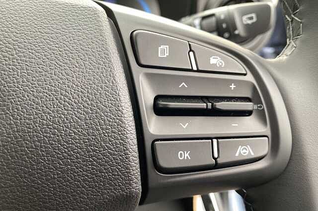 Hyundai I10 5dr Hat 1.0 Mpi 63ps Advance Nav Meta Blue