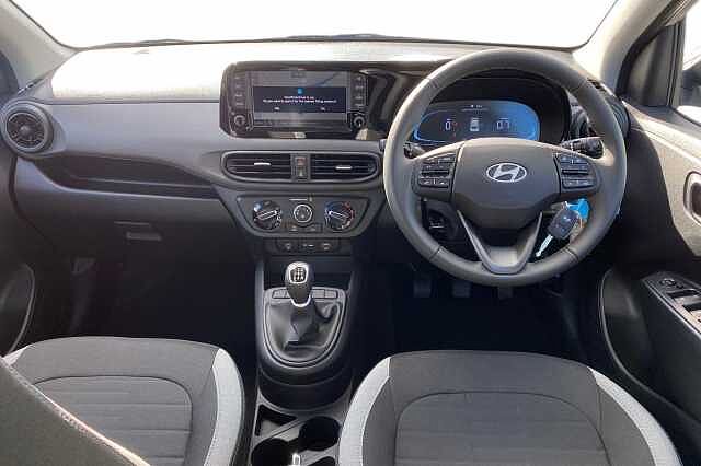 Hyundai I10 5dr Hat 1.0 Mpi 63ps Advance Nav Lumen Gray