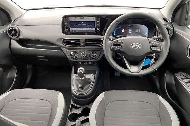 Hyundai I10 5dr Hat 1.0 Mpi 63ps Advance Nav Lumen Gray