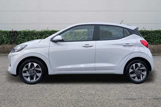 Hyundai I10 5dr Hat 1.0 Mpi 63ps Advance Nav Lumen Gray