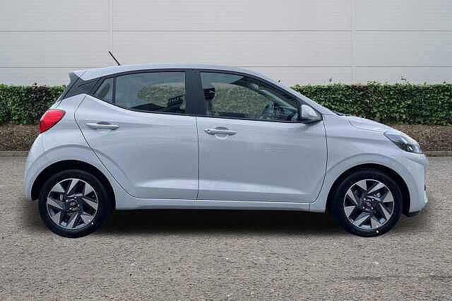 Hyundai I10 5dr Hat 1.0 Mpi 63ps Advance Nav Lumen Gray