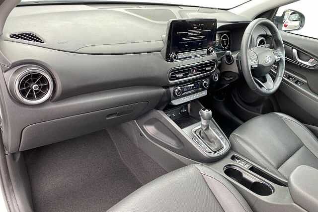 Hyundai KONA 1.6 GDi Hybrid Ultimate 5dr DCT Polar White
