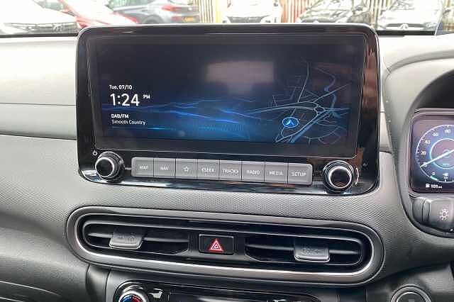 Hyundai KONA 1.6 GDi Hybrid Ultimate 5dr DCT Polar White