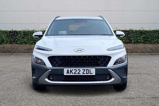 Hyundai KONA 1.6 GDi Hybrid Ultimate 5dr DCT Polar White