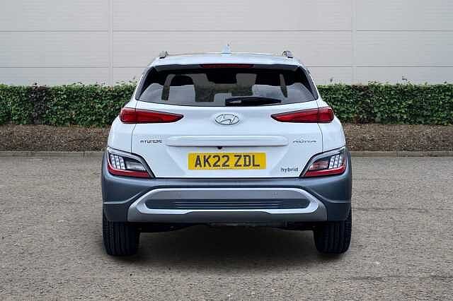 Hyundai KONA 1.6 GDi Hybrid Ultimate 5dr DCT Polar White