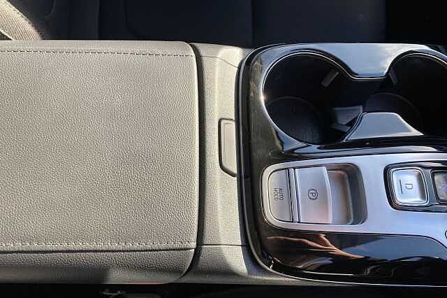 Hyundai Tucson 1.6 TGDi Hybrid 230 Premium 5dr 2WD Auto