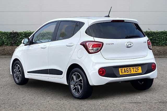 Hyundai i10 1.0 Premium 5dr