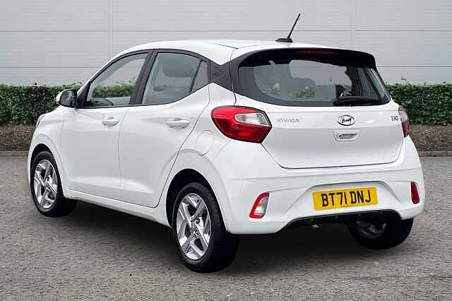 Hyundai i10 1.0 MPi SE Connect 5dr