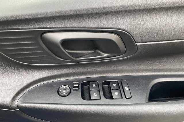 Hyundai i20 1.0T GDi 48V MHD SE Connect 5dr DCT