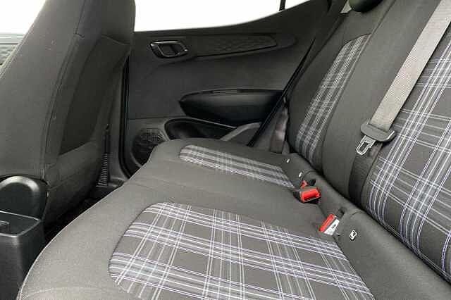 Hyundai i10 1.2 [79] Premium 5dr Auto [Nav]