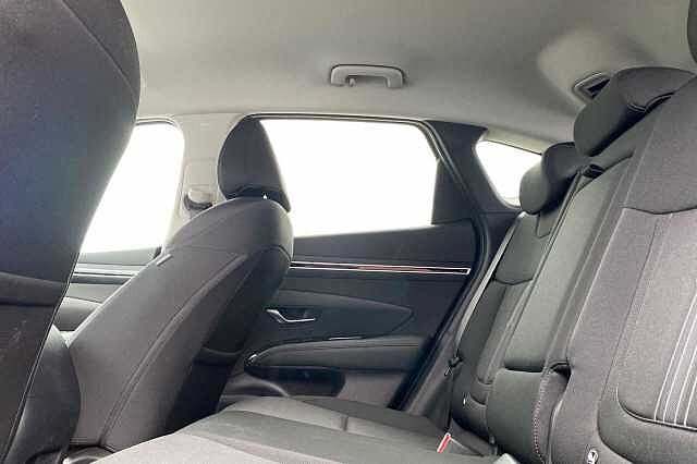 Hyundai Tucson 1.6 TGDi Hybrid 230 SE Connect 5dr 2WD Auto