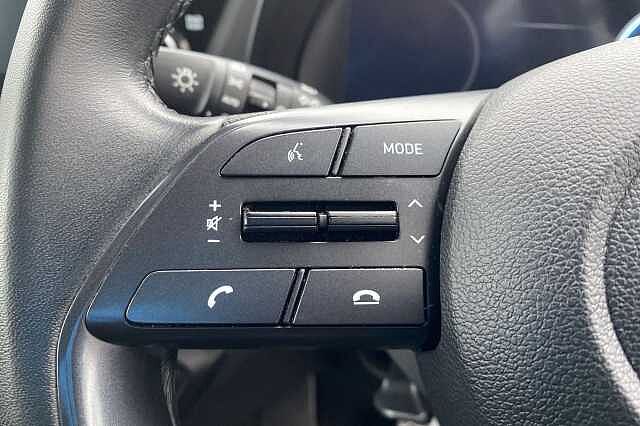 Hyundai Bayon 1.0 T-GDi MHEV SE Connect SUV 5dr Petrol Hybrid DCT Euro 6 (s/s) (100 ps)