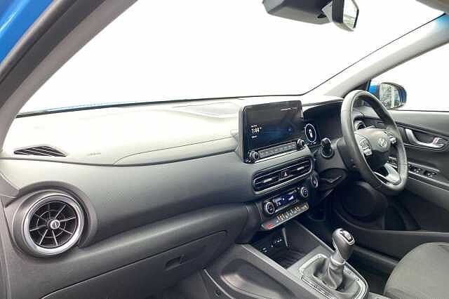 Hyundai Kona 1.0 T-GDi MHEV Premium SUV 5dr Petrol Hybrid Manual Euro 6 (s/s) (120 ps)