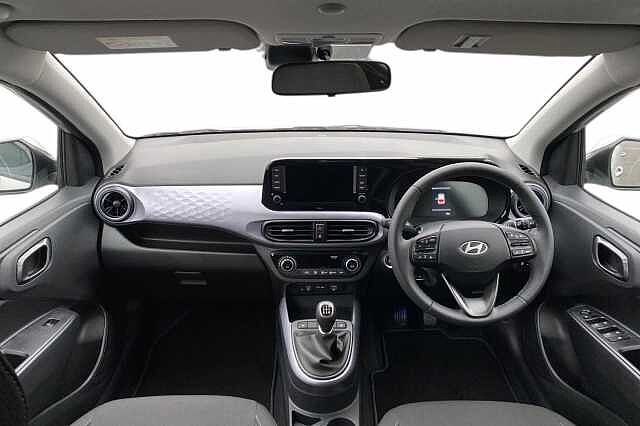 Hyundai i10 1.0 Premium Hatchback 5dr Petrol Manual Euro 6 (s/s) (63 ps)