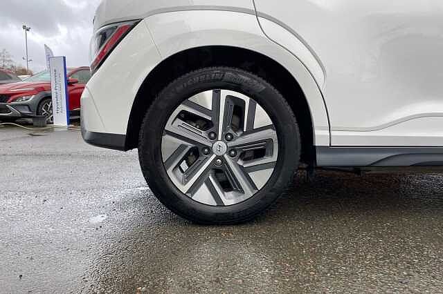 Hyundai Kona 64kWh Ultimate SUV 5dr Electric Auto (10.5kW Charger) (204 ps)