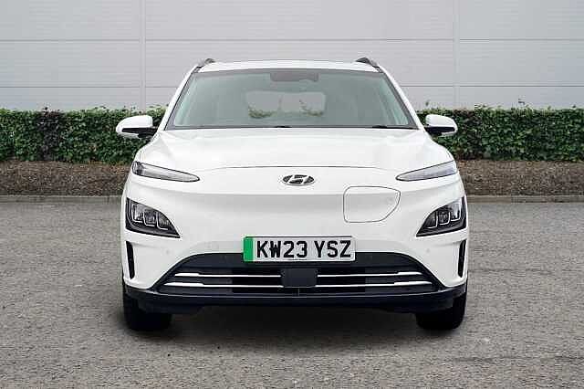 Hyundai Kona 64kWh Ultimate SUV 5dr Electric Auto (10.5kW Charger) (204 ps)
