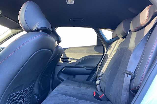 Hyundai KONA 1.6 T-GDi N Line S SUV 5dr Petrol Manual Euro 6 (s/s) (198 ps) Serenity White