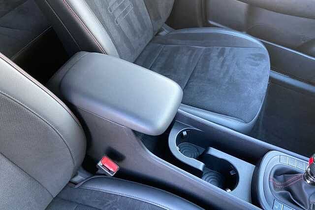 Hyundai KONA 1.6 T-GDi N Line S SUV 5dr Petrol Manual Euro 6 (s/s) (198 ps) Serenity White