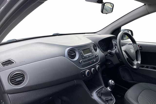 Hyundai i10 1.2 SE Hatchback 5dr Petrol Manual Euro 6 (87 ps)