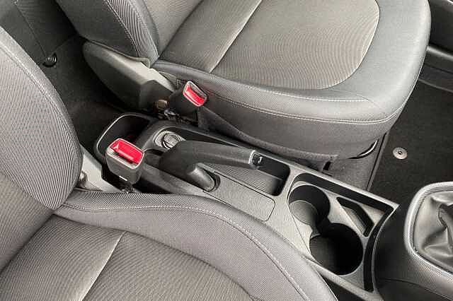 Hyundai i10 1.2 SE Hatchback 5dr Petrol Manual Euro 6 (87 ps)