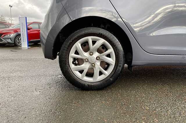 Hyundai i10 1.2 SE Hatchback 5dr Petrol Manual Euro 6 (87 ps)