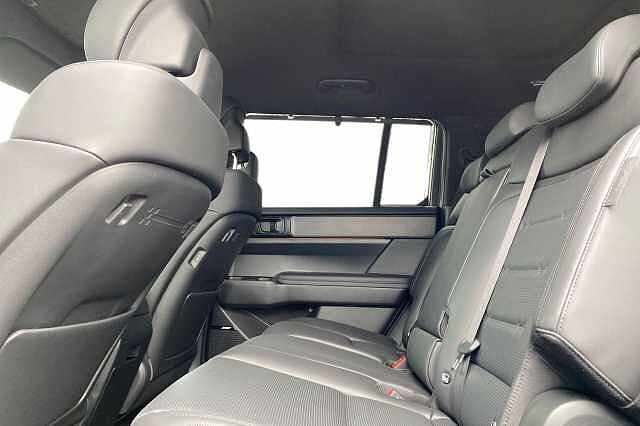 Hyundai Santa Fe 1.6 h T-GDi Calligraphy SUV 5dr Petrol Hybrid Auto Euro 6 (s/s) (7Seat) (215 ps)