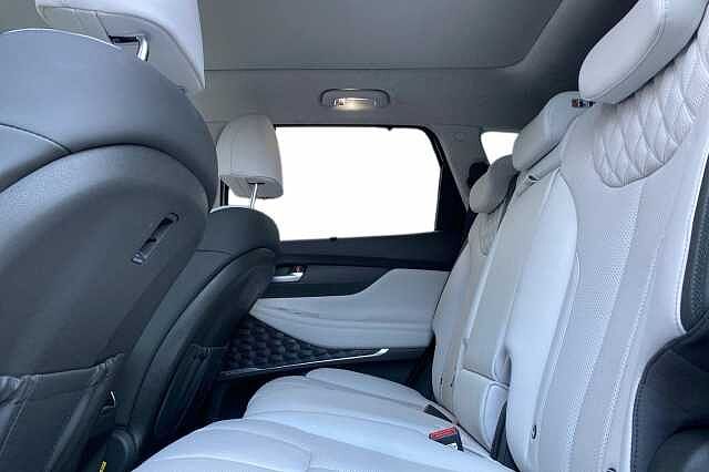 Hyundai Santa Fe 1.6 h T-GDi Ultimate SUV 5dr Petrol Hybrid Auto Euro 6 (s/s) (230 ps)