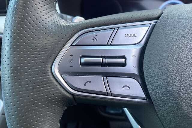 Hyundai Santa Fe 1.6 h T-GDi Ultimate SUV 5dr Petrol Hybrid Auto Euro 6 (s/s) (230 ps)