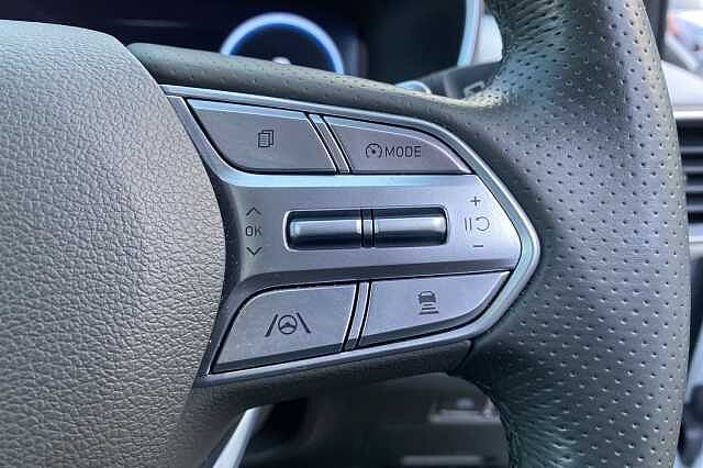 Hyundai Santa Fe 1.6 h T-GDi Ultimate SUV 5dr Petrol Hybrid Auto Euro 6 (s/s) (230 ps)
