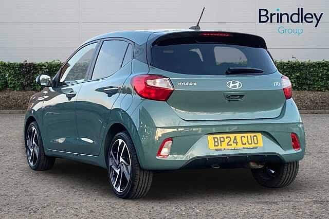 Hyundai i10 1.0 Premium Hatchback 5dr Petrol Auto Euro 6 (s/s) (63 ps)