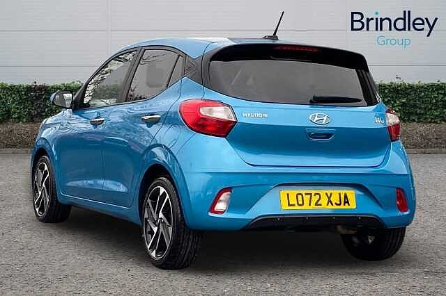Hyundai i10 1.2 Premium Hatchback 5dr Petrol Auto Euro 6 (s/s) (84 ps)