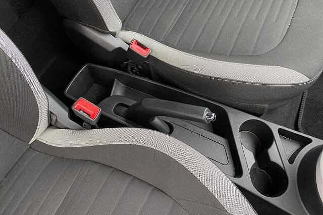 Hyundai i10 1.0 Premium Hatchback 5dr Petrol Auto Euro 6 (s/s) (67 ps)