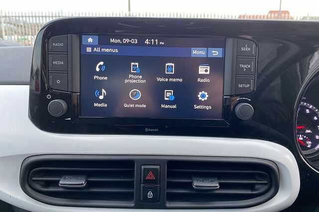 Hyundai i10 1.0 Premium Hatchback 5dr Petrol Auto Euro 6 (s/s) (67 ps)