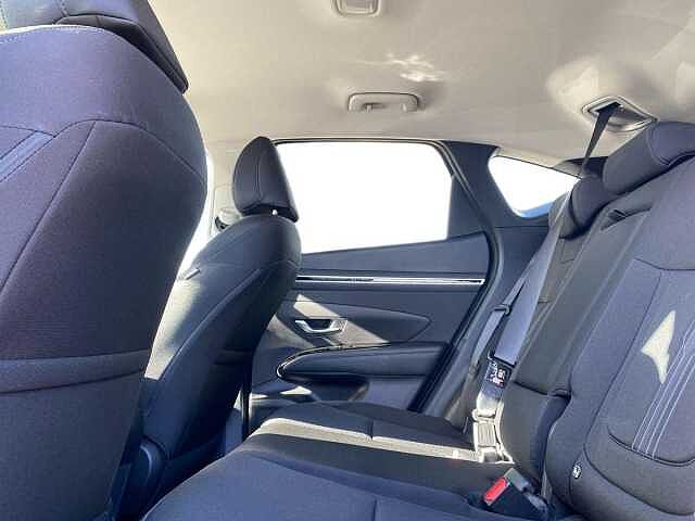 Hyundai TUCSON 1.6 h T-GDi Premium SUV 5dr Petrol Hybrid Auto Euro 6 (s/s) (230 ps) Grey