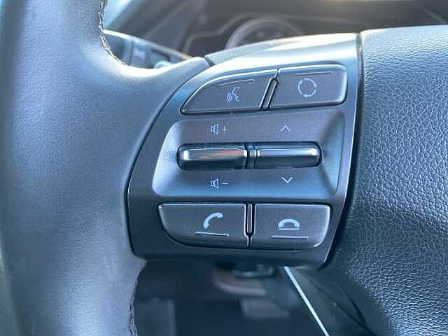 Hyundai Ioniq 1.6 h-GDi SE Connect Hatchback 5dr Petrol Hybrid DCT Euro 6 (s/s) (141 ps)