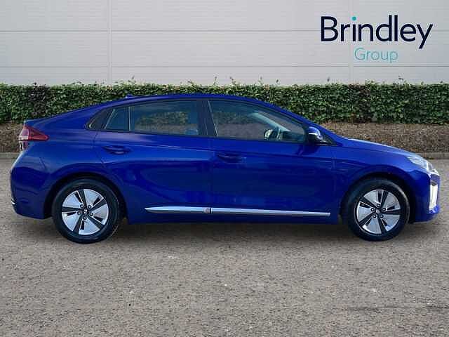 Hyundai Ioniq 1.6 h-GDi SE Connect Hatchback 5dr Petrol Hybrid DCT Euro 6 (s/s) (141 ps)