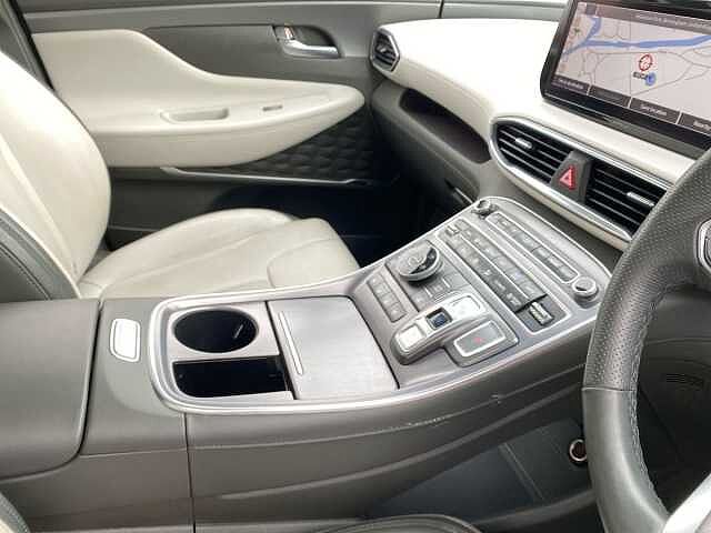 Hyundai Santa Fe 1.6 h T-GDi Ultimate SUV 5dr Petrol Hybrid Auto 4WD Euro 6 (s/s) (230 ps)
