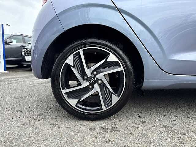 Hyundai i10 1.0 Premium Hatchback 5dr Petrol Manual Euro 6 (s/s) (67 ps)