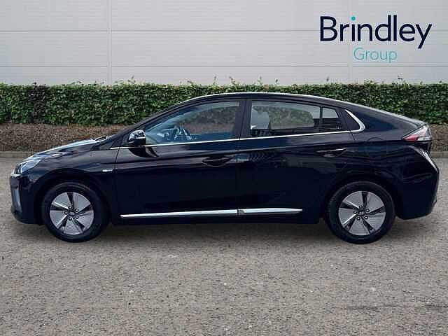 Hyundai Ioniq 1.6 h-GDi Premium Hatchback 5dr Petrol Hybrid DCT Euro 6 (s/s) (141 ps)