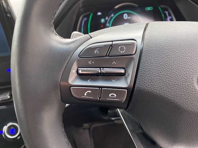 Hyundai IONIQ 1.6 GDi Hybrid Premium 5dr DCT