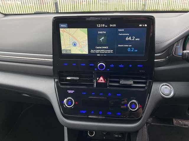 Hyundai IONIQ 1.6 GDi Hybrid Premium 5dr DCT