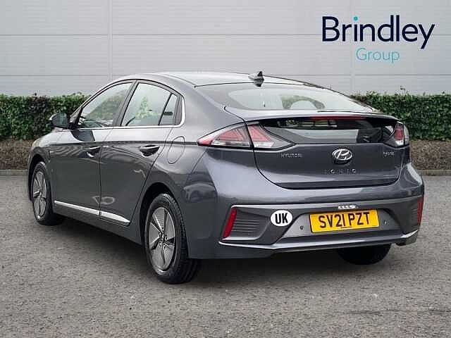 Hyundai IONIQ 1.6 GDi Hybrid Premium 5dr DCT