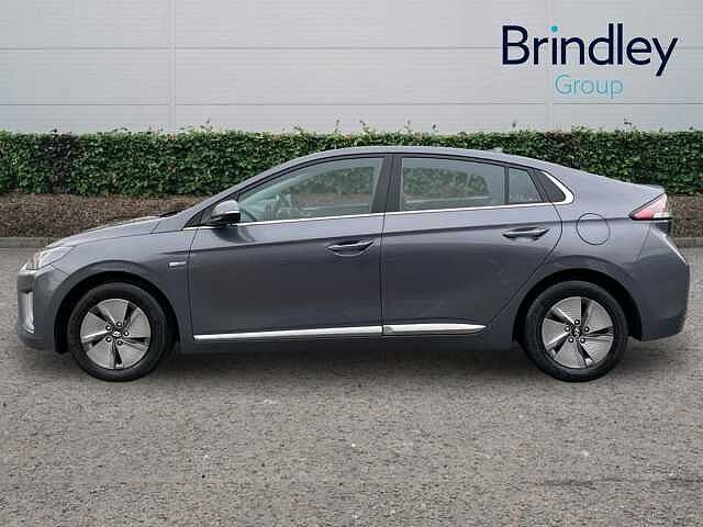 Hyundai IONIQ 1.6 GDi Hybrid Premium 5dr DCT