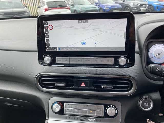 Hyundai KONA 100kW Premium 39kWh 5dr Auto Phantom Black