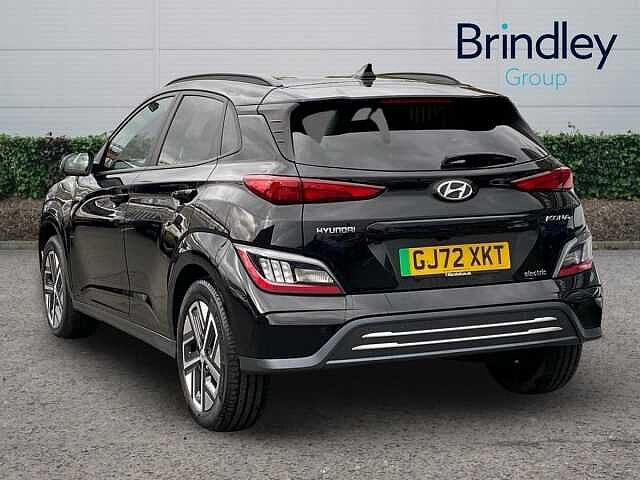 Hyundai KONA 100kW Premium 39kWh 5dr Auto Phantom Black