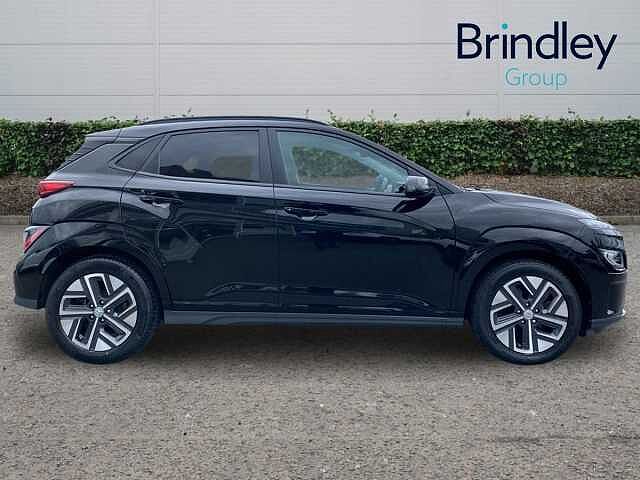 Hyundai KONA 100kW Premium 39kWh 5dr Auto Phantom Black