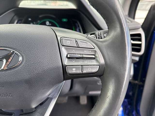 Hyundai IONIQ 1.6 GDi Hybrid Premium 5dr DCT