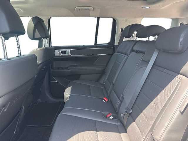 Hyundai SANTA FE 1.6 TGDi 239 Hybrid Ultimate 5dr Auto