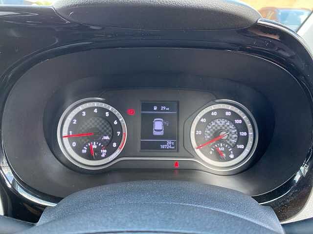 Hyundai i10 1.0 MPi Premium 5dr